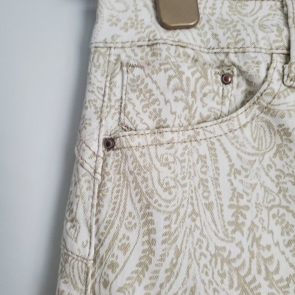 HOST PICK* Women's Boho Jeans Embroidered Paisley Print Festival Coastal Cowgirl - Picture 8 of 15